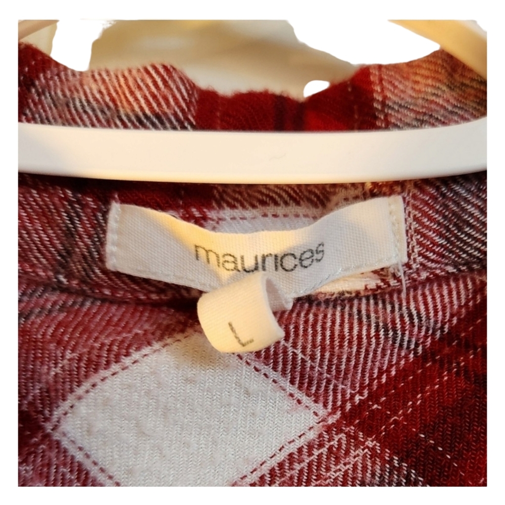 Maurice's Button Down - Picture 7 of 7